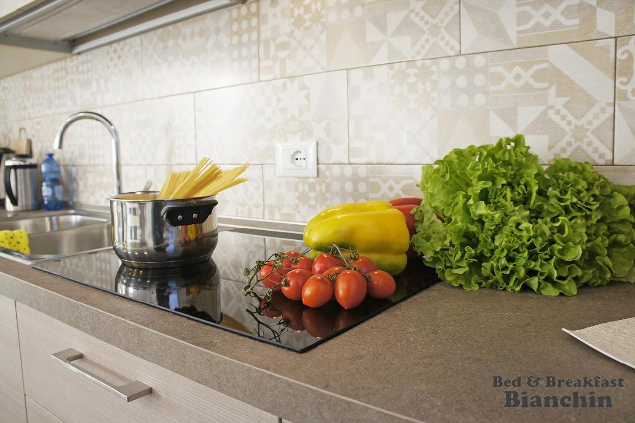 B&B Bianchin Via Trieste 67 Fiumicello-Villa Vicentina Sant'Antonio  Экстерьер фото